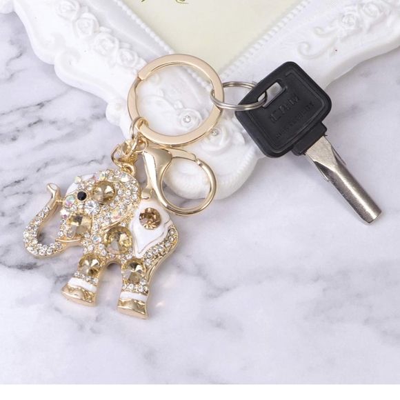 Jelwed Elephant Pendant for bag or keys NIB - Picture 1 of 5